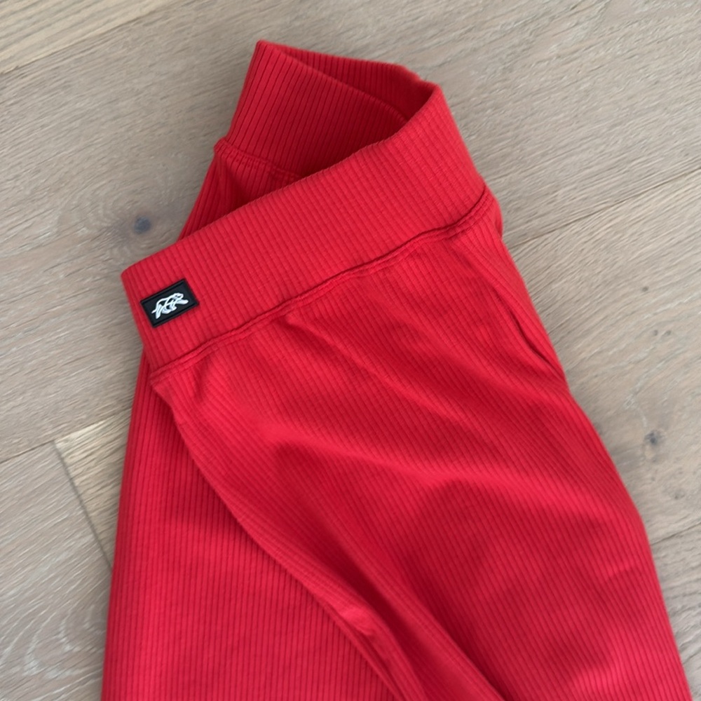 NWT Tiger Friday create wide leg pant, Adult S true cherry